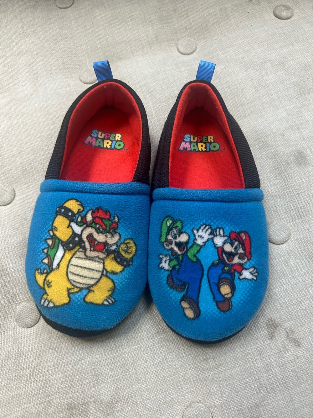 Mario kids slippers size 1-2